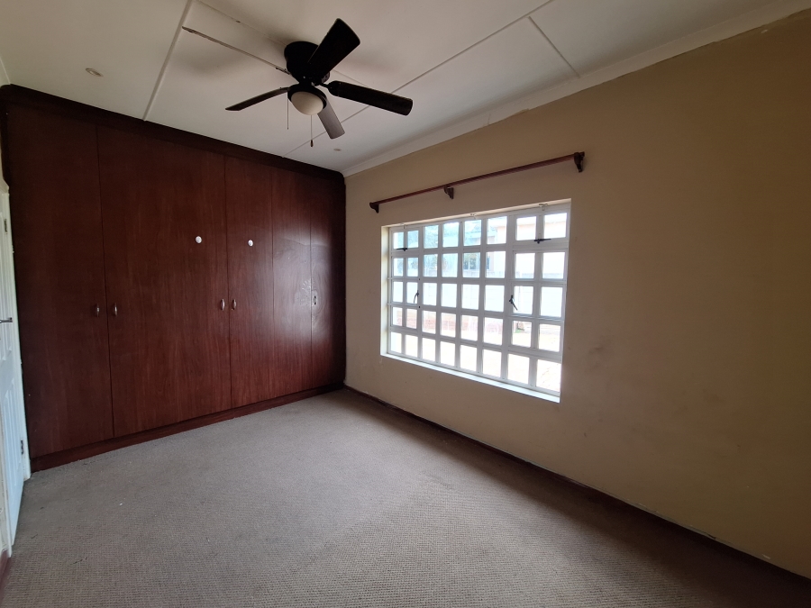 4 Bedroom Property for Sale in Vanes Estate Eastern Cape